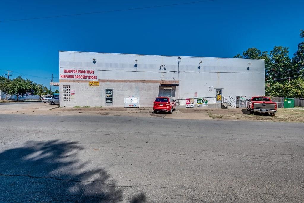 1232 S Hampton Rd, Dallas, TX 75208